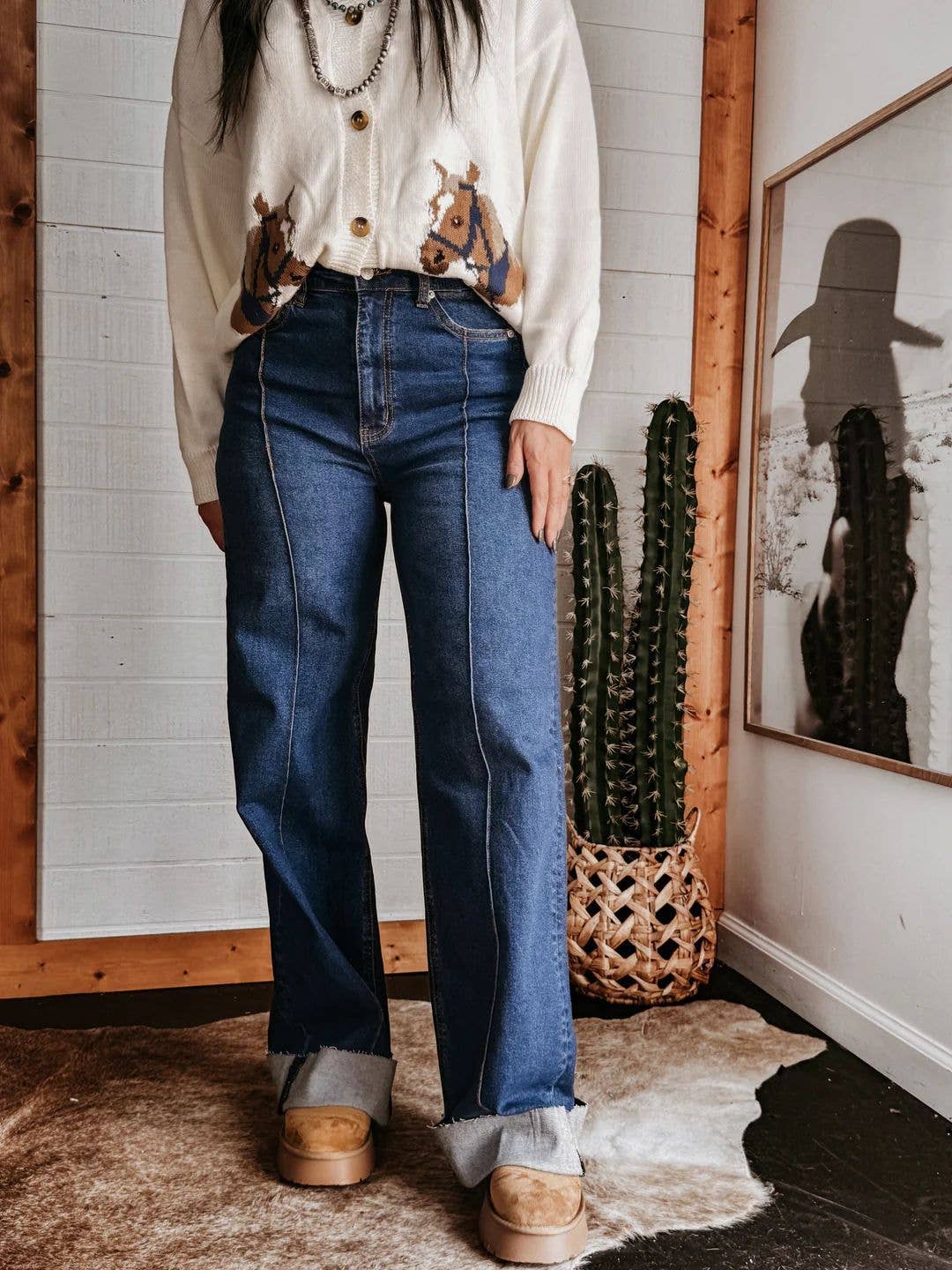 Hem Wide-Leg Front Seam Jeans